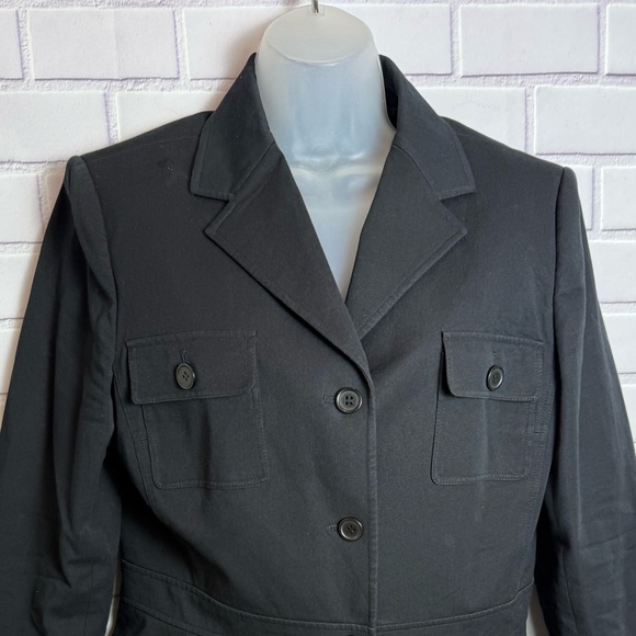 Tahari Arthur S. Levine Women's black Blazer - Size 12 - Picture 2 of 10